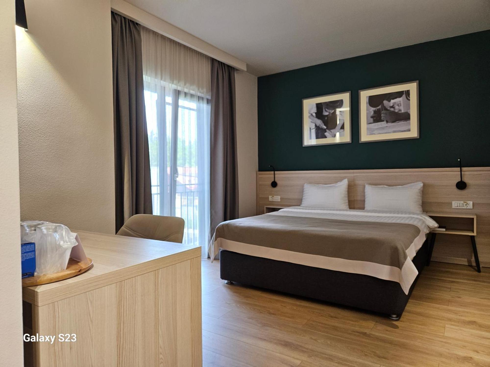 Отель Casa Calfelor Kolping Тимишоара Экстерьер фото